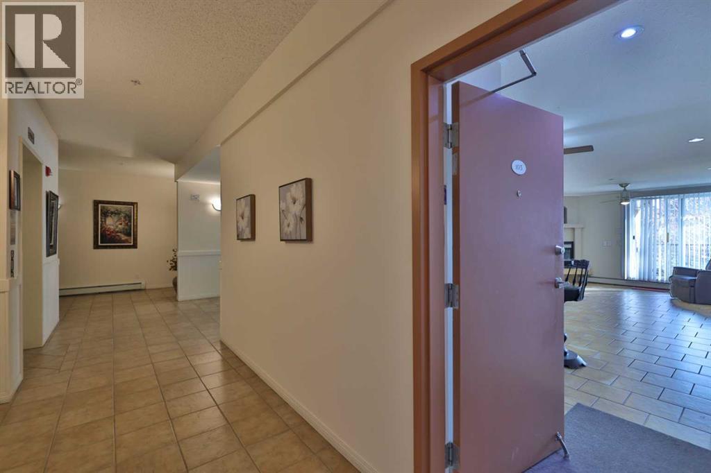 105, 4834 52a Street, Camrose, Alberta  T4V 1W4 - Photo 8 - A2284931