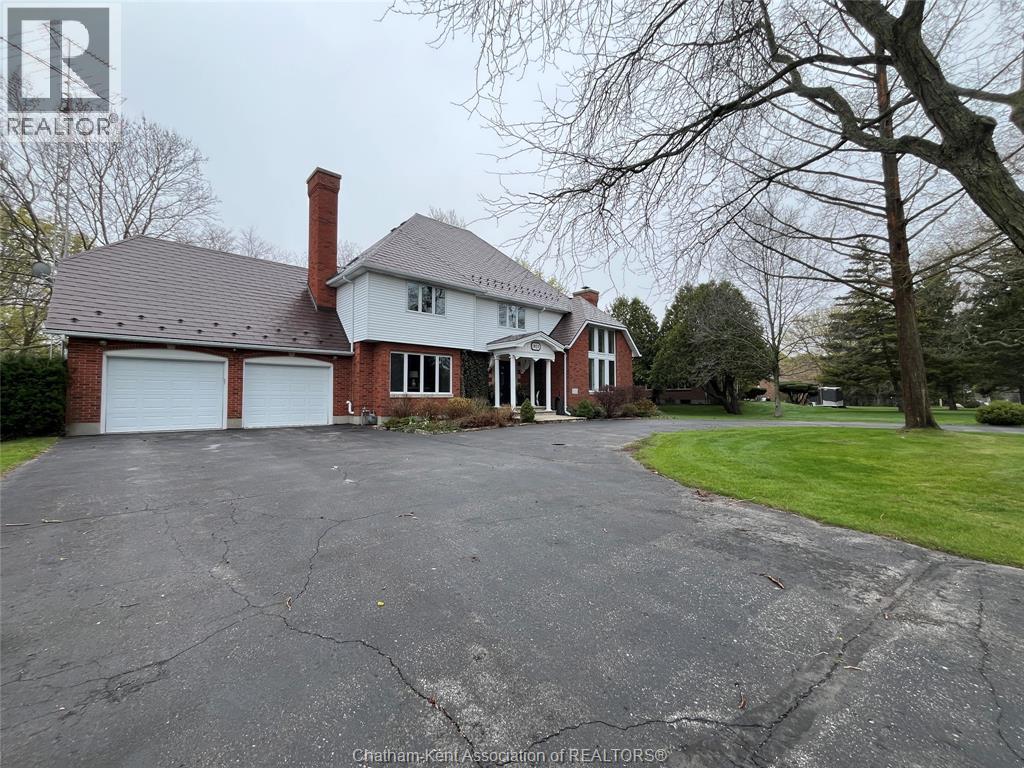 1821 Blackwell ROAD, Sarnia, Ontario