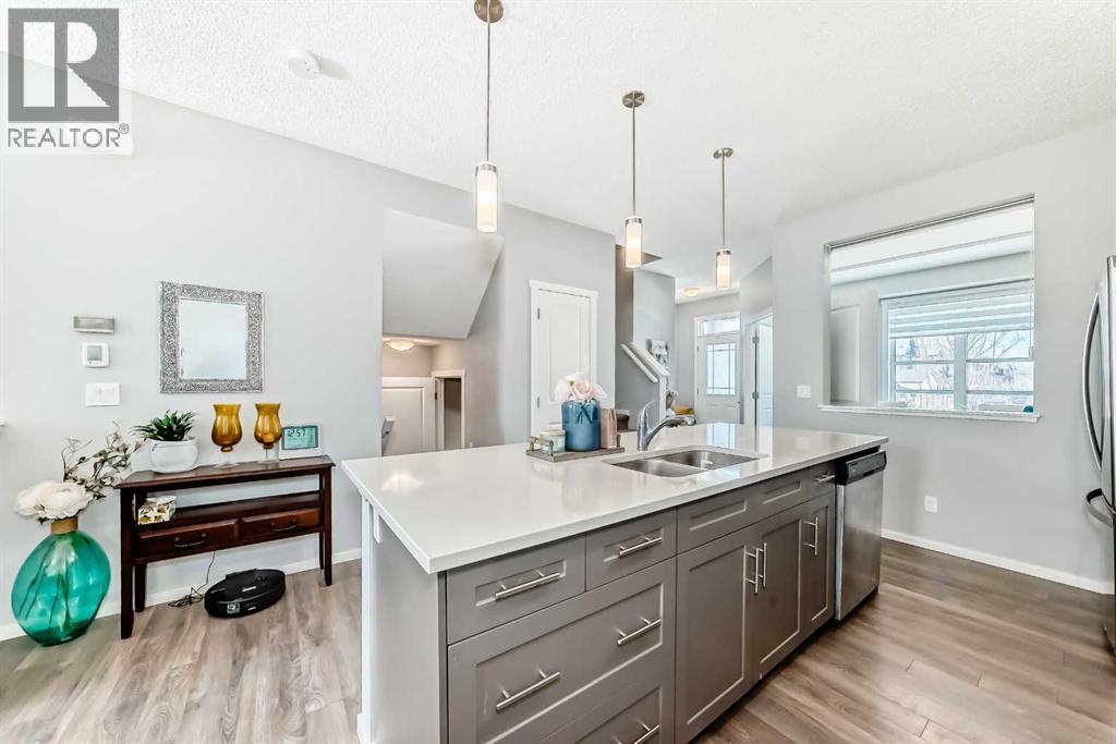 462 Walgrove Way Se, Calgary, Alberta  T2X 4E9 - Photo 5 - A2303333