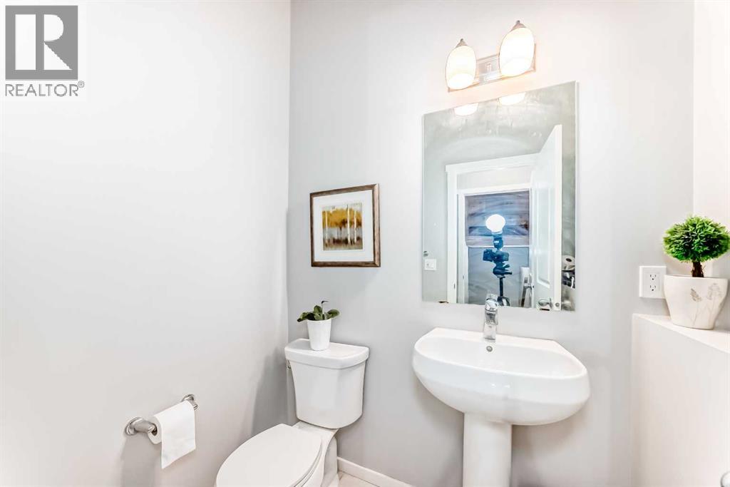 462 Walgrove Way Se, Calgary, Alberta  T2X 4E9 - Photo 21 - A2303333