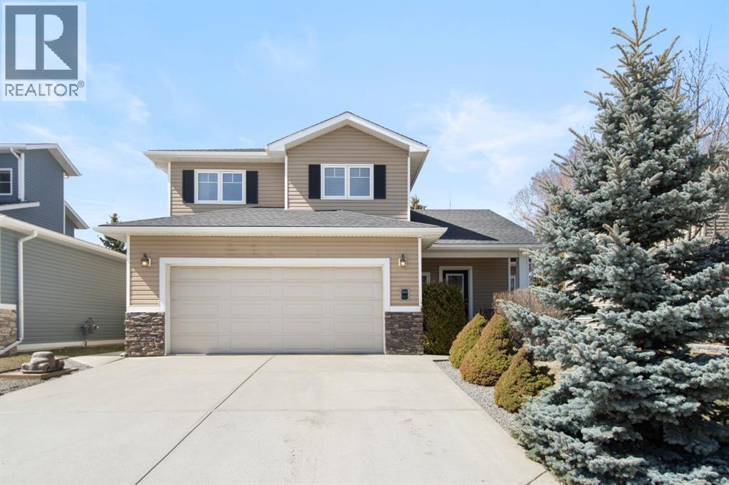 786 Stonehaven Drive, Carstairs, Alberta  T0M 0N0 - Photo 2 - A2303817