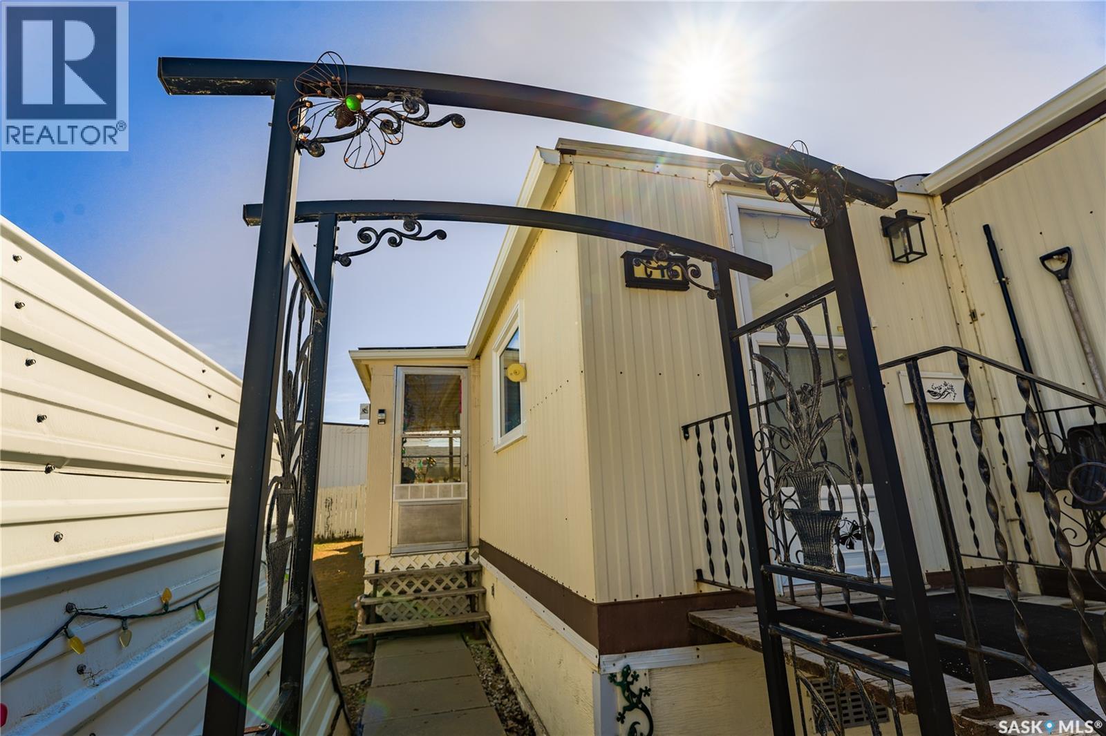 1455 C16 9th Avenue Ne, Moose Jaw, Saskatchewan  S6J 0A9 - Photo 5 - SK033804