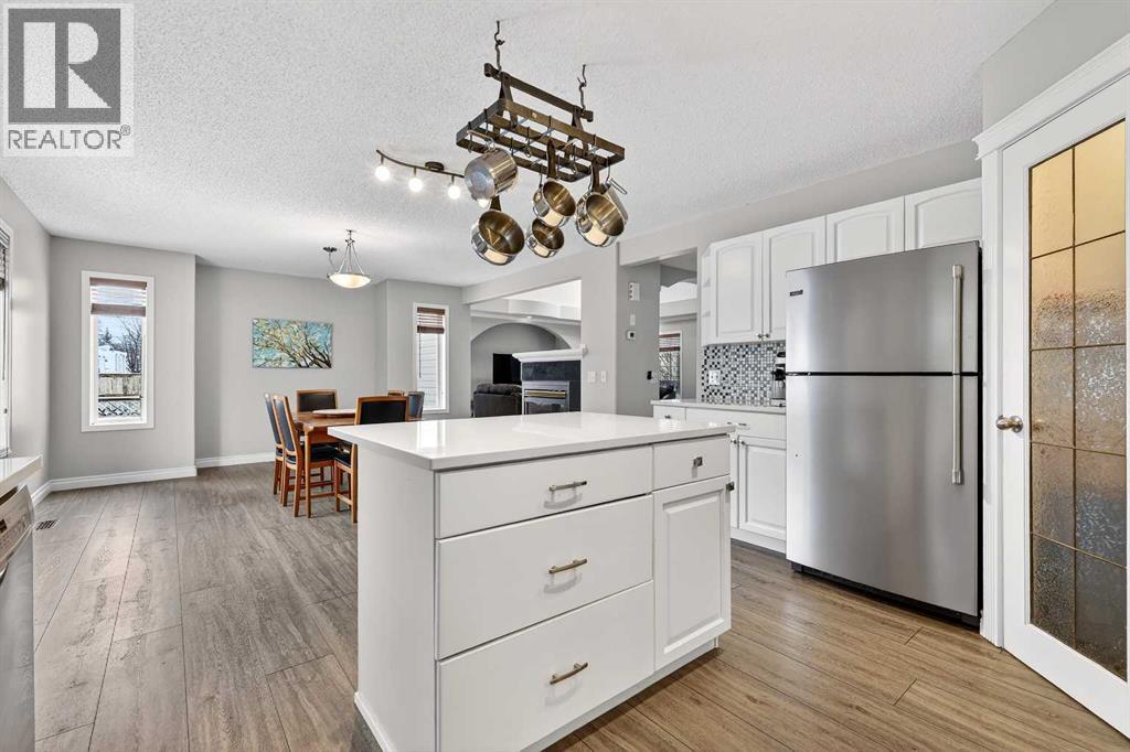 125 Crystalridge Drive, Okotoks, Alberta  T1S 1T9 - Photo 5 - A2291268