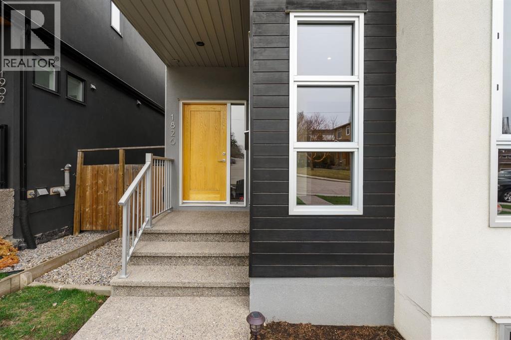 1826 37 Avenue Sw, Calgary, Alberta  T3E 3A3 - Photo 2 - A2301417