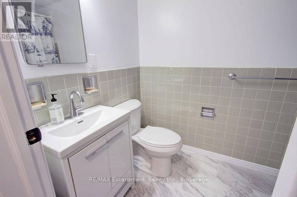 204 - 830 Robinson Street, Burlington (Brant), Ontario  L7R 2L5 - Photo 11 - W13045370