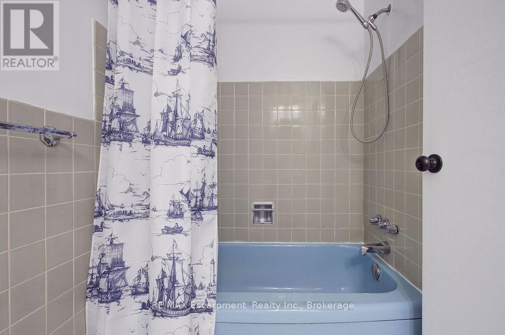 204 - 830 Robinson Street, Burlington (Brant), Ontario  L7R 2L5 - Photo 12 - W13045370