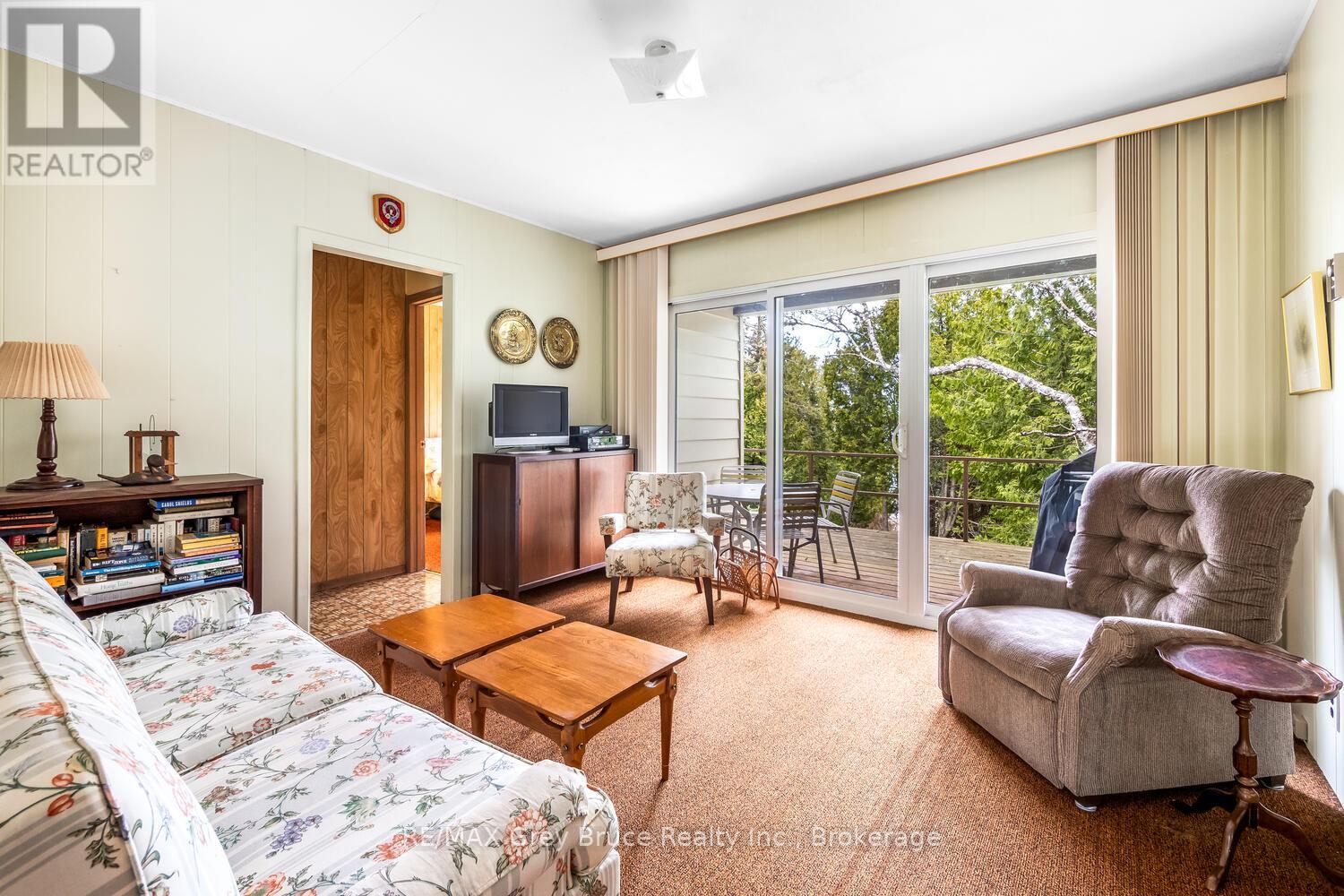 85 Grant Watson Drive, Northern Bruce Peninsula, Ontario  N0H 2R0 - Photo 12 - X13045372