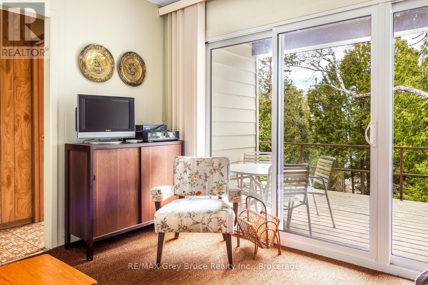 85 Grant Watson Drive, Northern Bruce Peninsula, Ontario  N0H 2R0 - Photo 13 - X13045372