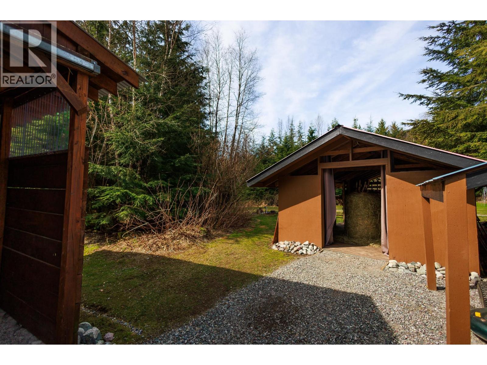 5515 Kleanza Drive, Terrace, British Columbia  V8G 0A7 - Photo 36 - R3099826