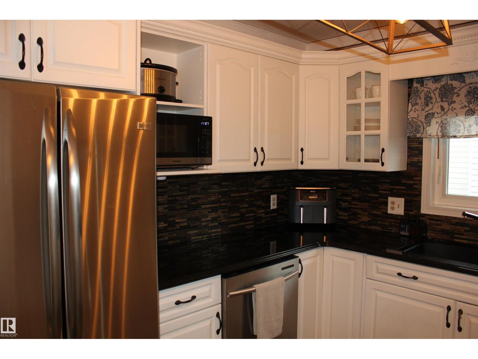 5110 54a Street, Elk Point, Alberta  T0A 1A0 - Photo 11 - E4484280