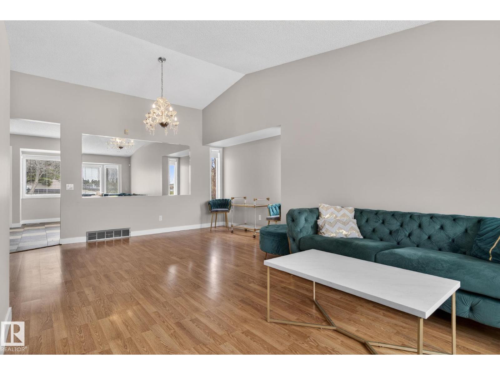 18604 97a Av Nw, Edmonton, Alberta  T5T 3J4 - Photo 4 - E4484283