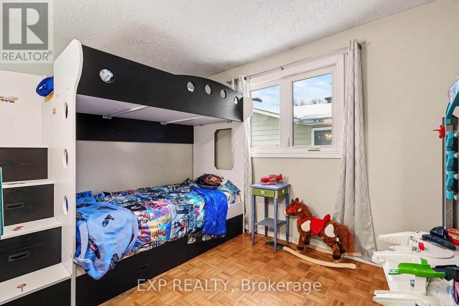 15 Wedgewood Crescent, Ottawa, Ontario  K1B 4B5 - Photo 13 - X13045366