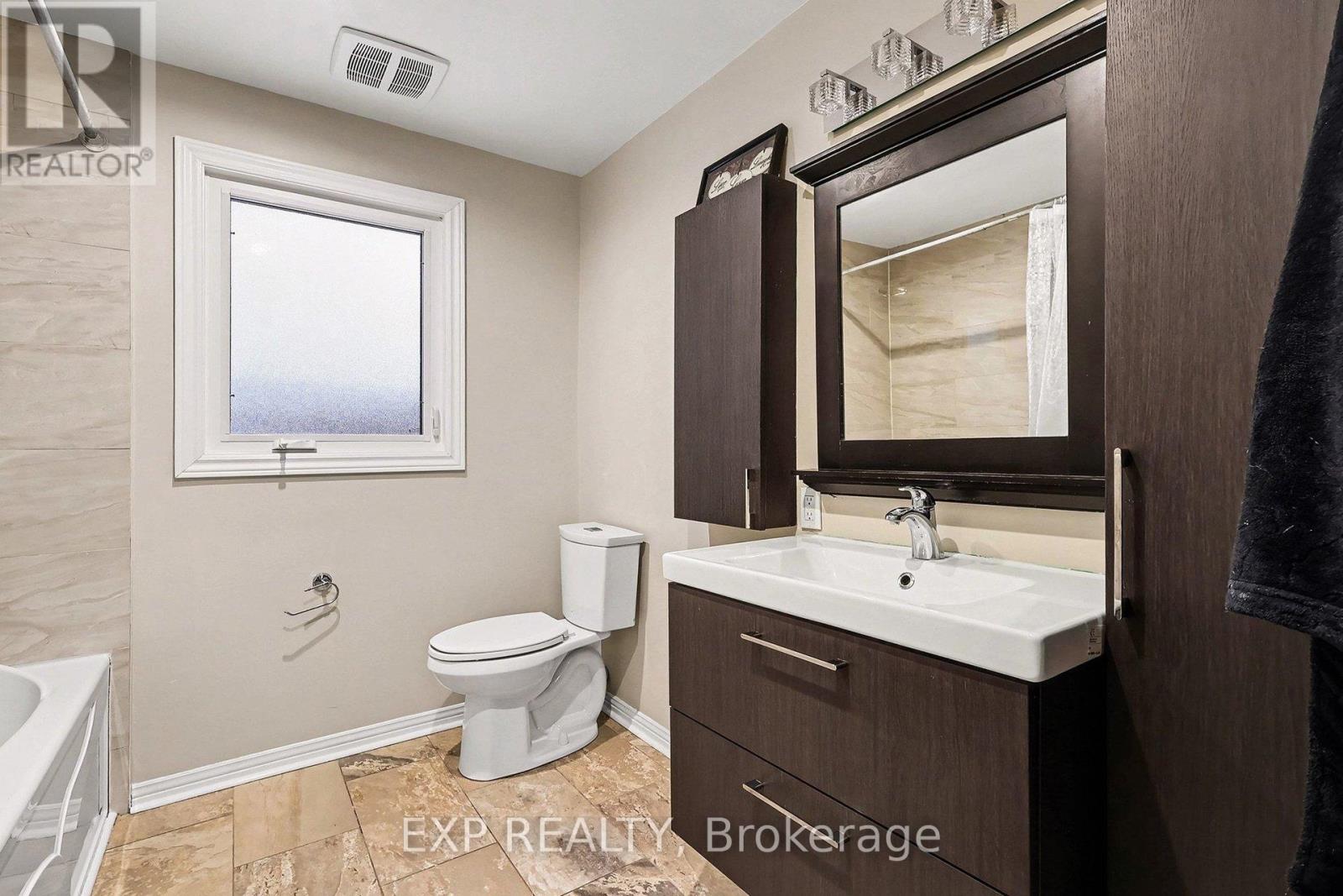 15 Wedgewood Crescent, Ottawa, Ontario  K1B 4B5 - Photo 14 - X13045366