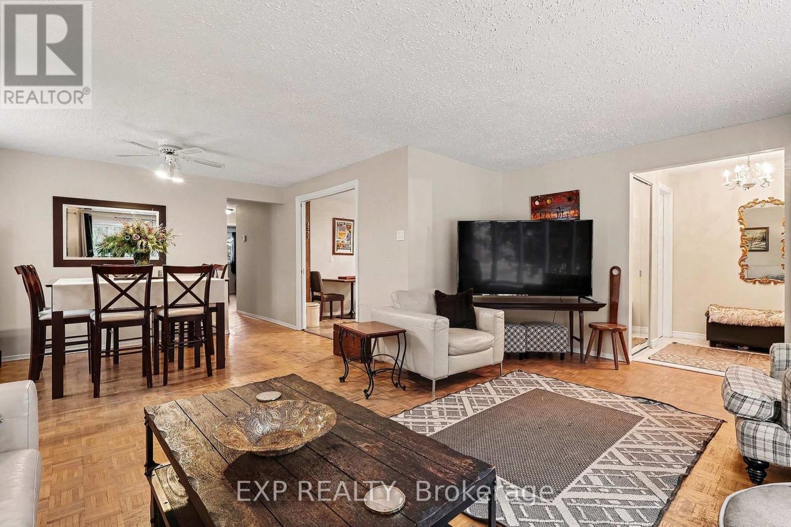 15 Wedgewood Crescent, Ottawa, Ontario  K1B 4B5 - Photo 6 - X13045366