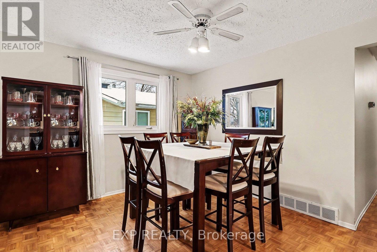 15 Wedgewood Crescent, Ottawa, Ontario  K1B 4B5 - Photo 9 - X13045366