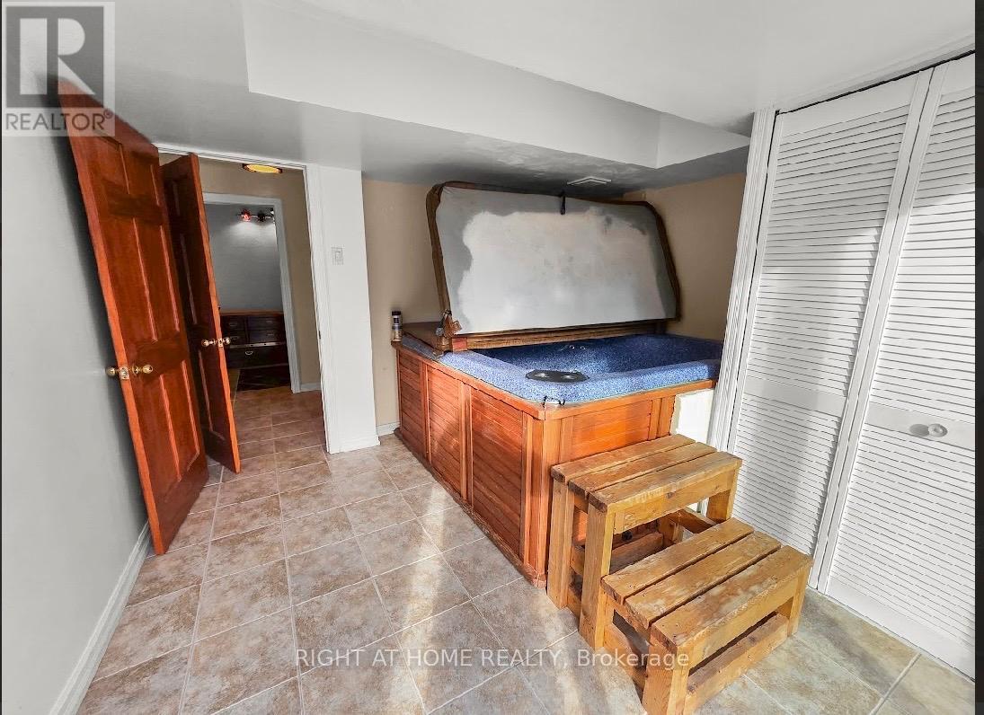 16568 Mount Hope Road, Caledon, Ontario  L7E 5R8 - Photo 12 - W13045376