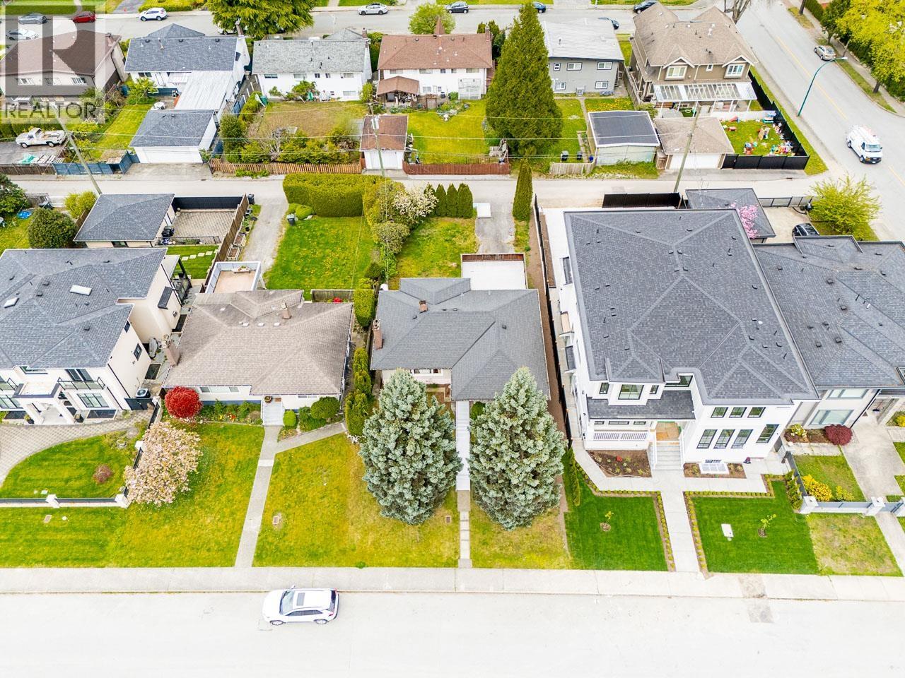 6257 BERWICK STREET, Burnaby, British Columbia