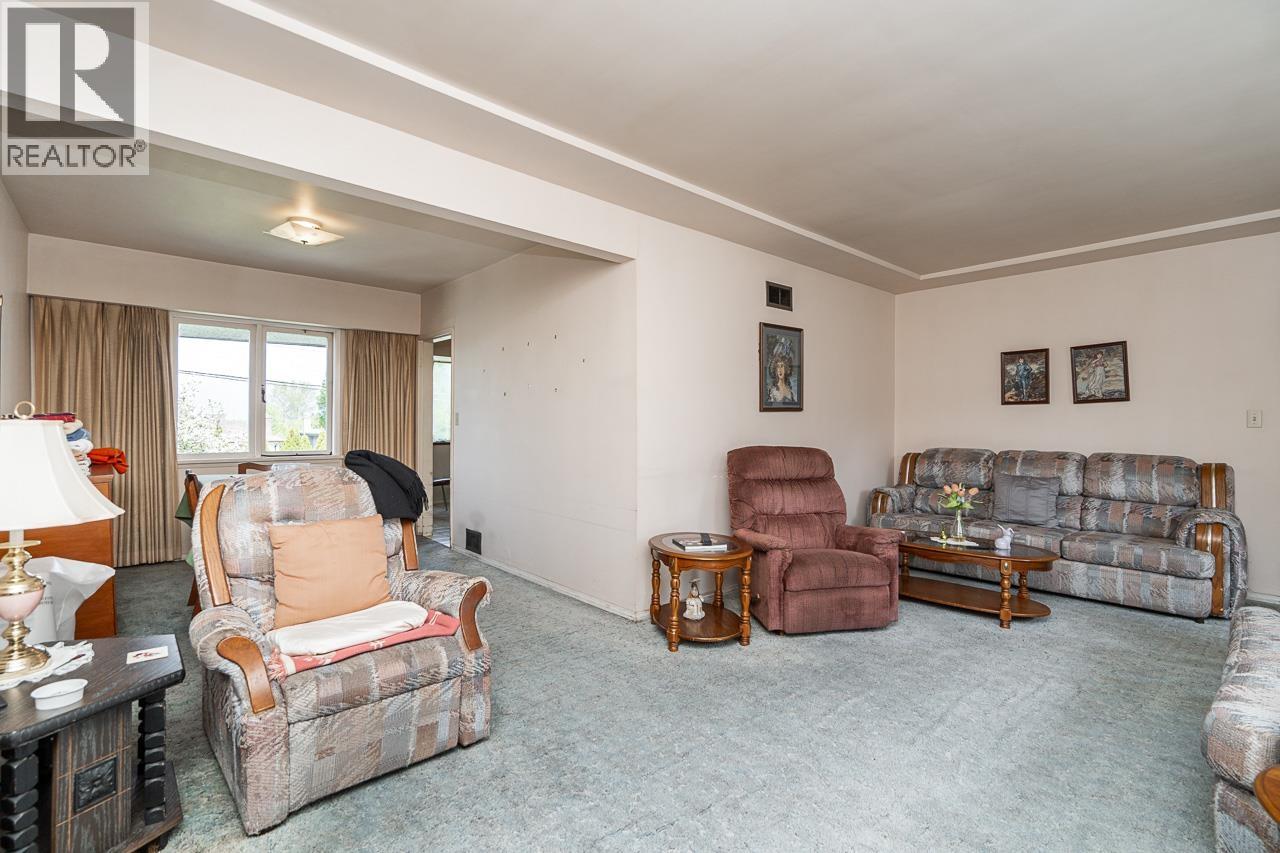 6257 Berwick Street, Burnaby, British Columbia  V5H 1W3 - Photo 15 - R3114754