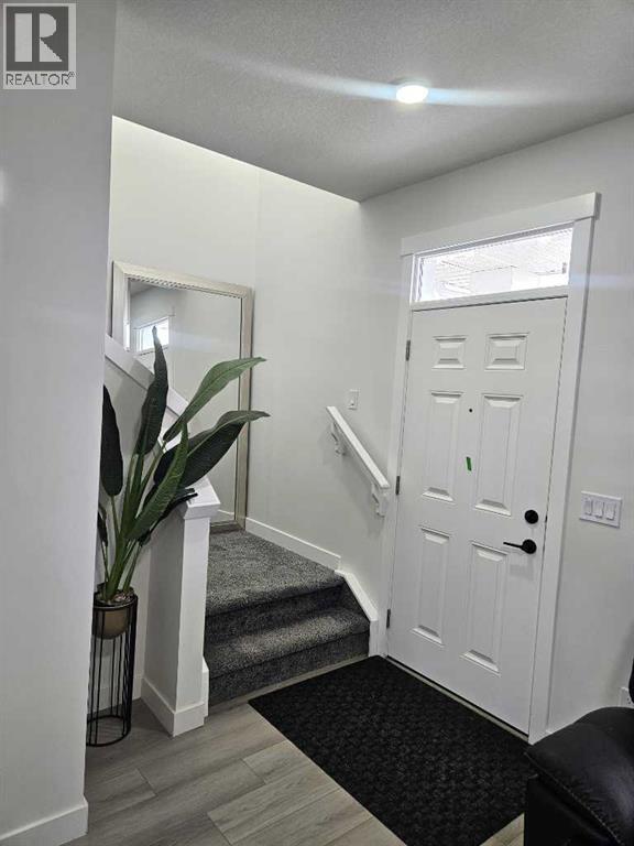 1201, Iron Ridge Avenue, Crossfield, Alberta  T0M 0S0 - Photo 4 - A2305168