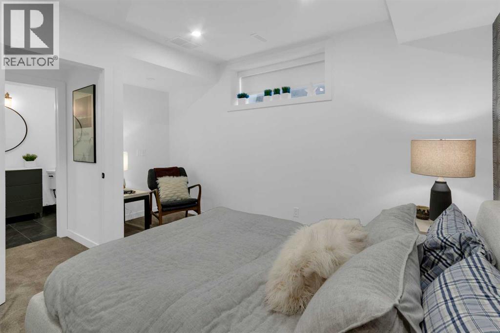 90 Somme Boulevard SW, Calgary, Alberta  T2T 6K6 - Photo 33 - A2303572