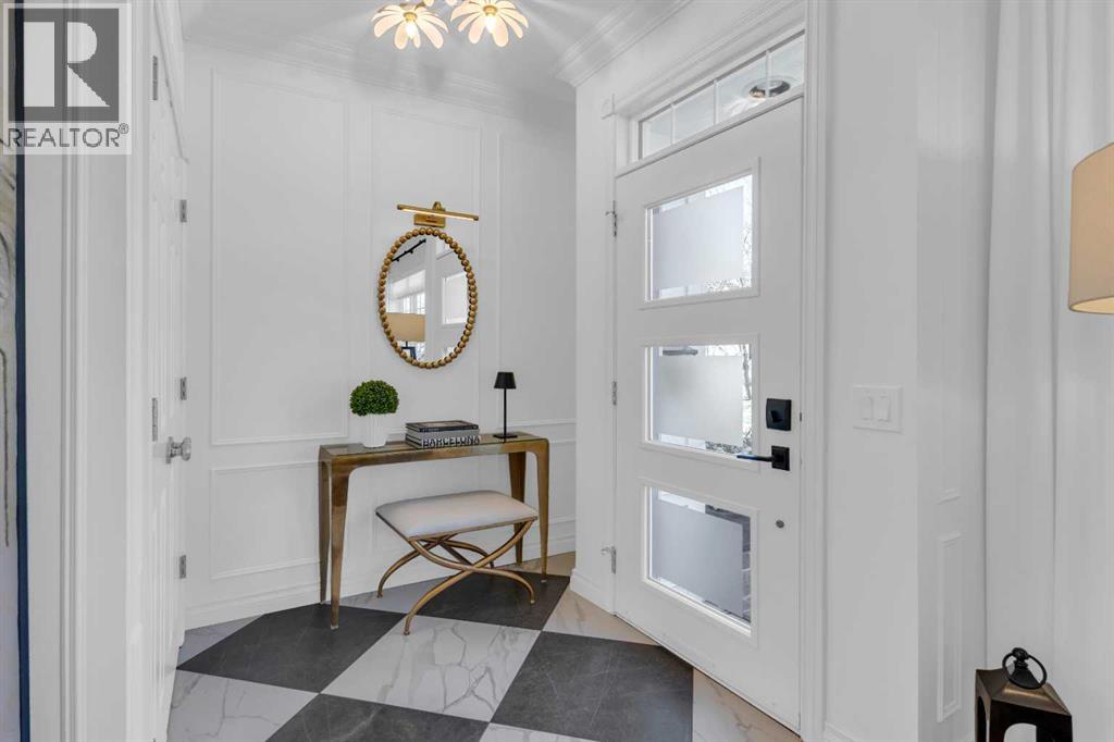 90 Somme Boulevard SW, Calgary, Alberta  T2T 6K6 - Photo 2 - A2303572