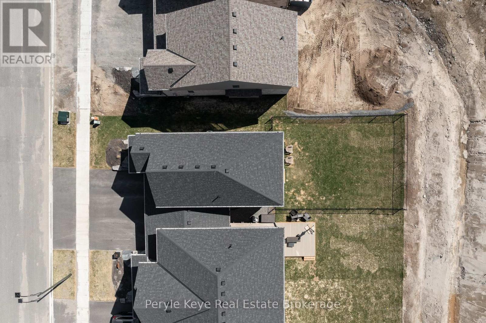 47 Charles Morley Boulevard, Huntsville, Ontario  P1H 0G5 - Photo 35 - X12751966