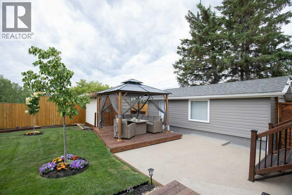 36 Harvey Close, Red Deer, Alberta  T4N 6C4 - Photo 9 - A2235898