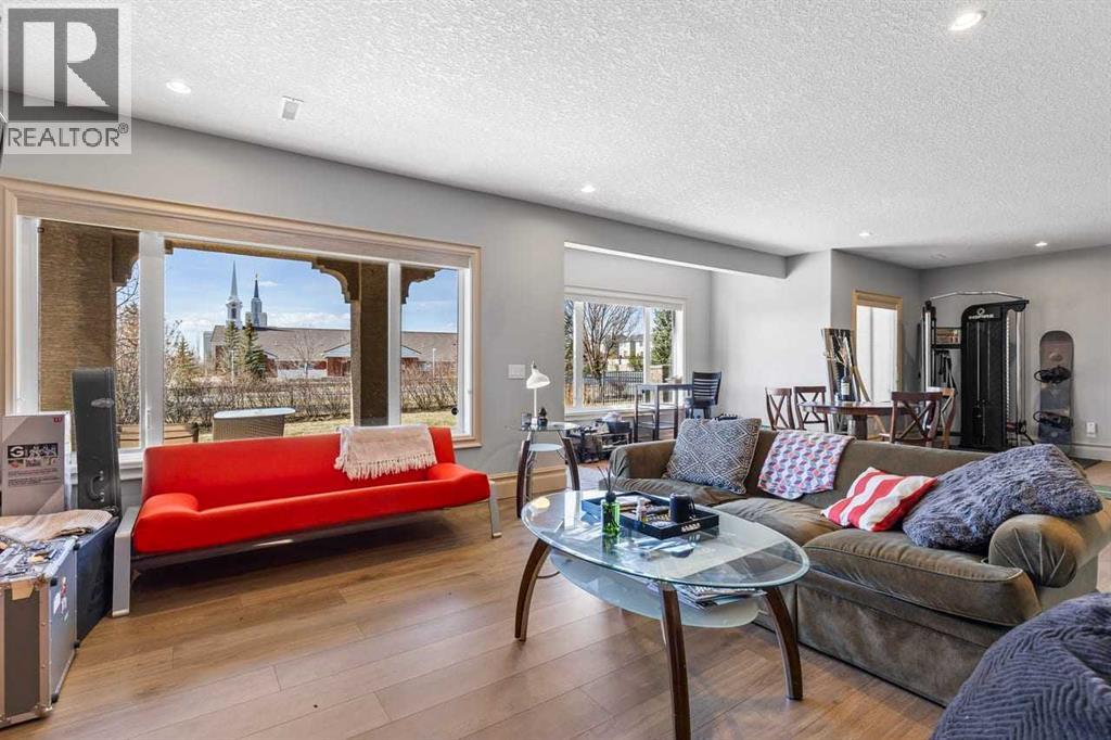 7 Royal Ridge Terrace NW, Calgary, Alberta  T3G 5Y9 - Photo 39 - A2303068