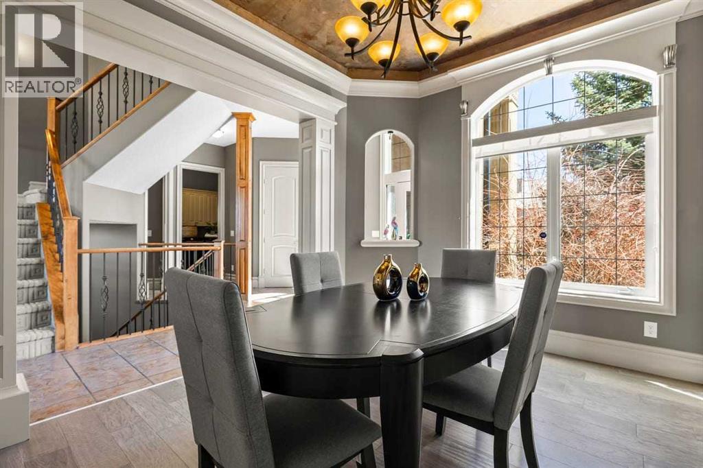 7 Royal Ridge Terrace NW, Calgary, Alberta  T3G 5Y9 - Photo 3 - A2303068