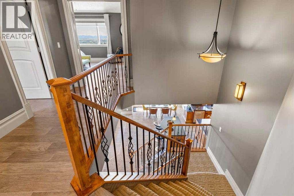 7 Royal Ridge Terrace NW, Calgary, Alberta  T3G 5Y9 - Photo 37 - A2303068