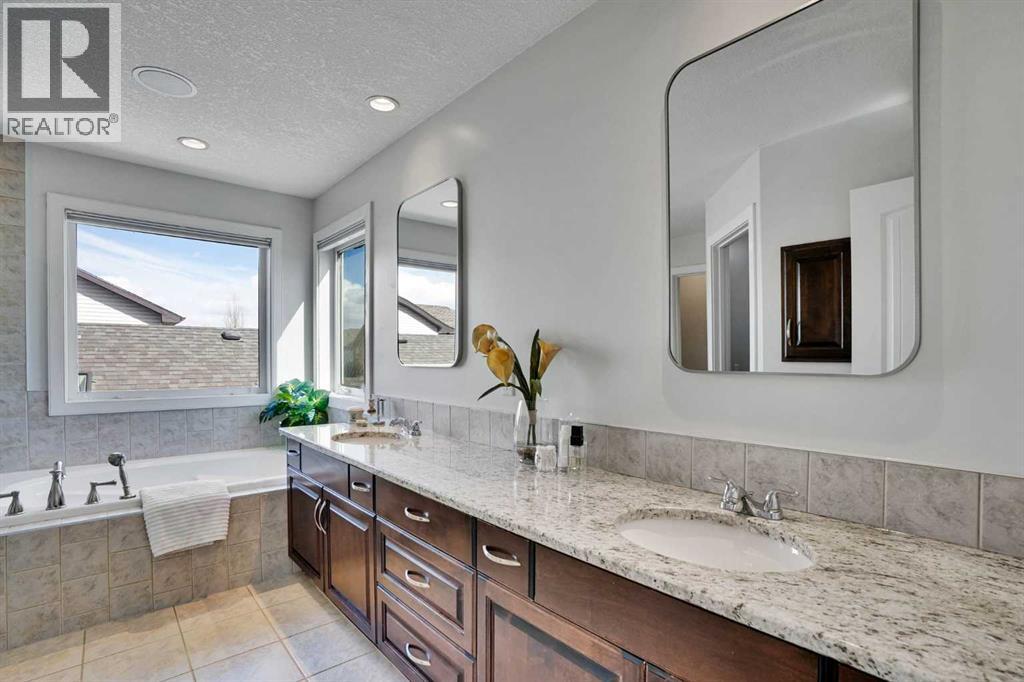 1319 Kings Heights Road Se, Airdrie, Alberta  T4A 0E6 - Photo 32 - A2305183