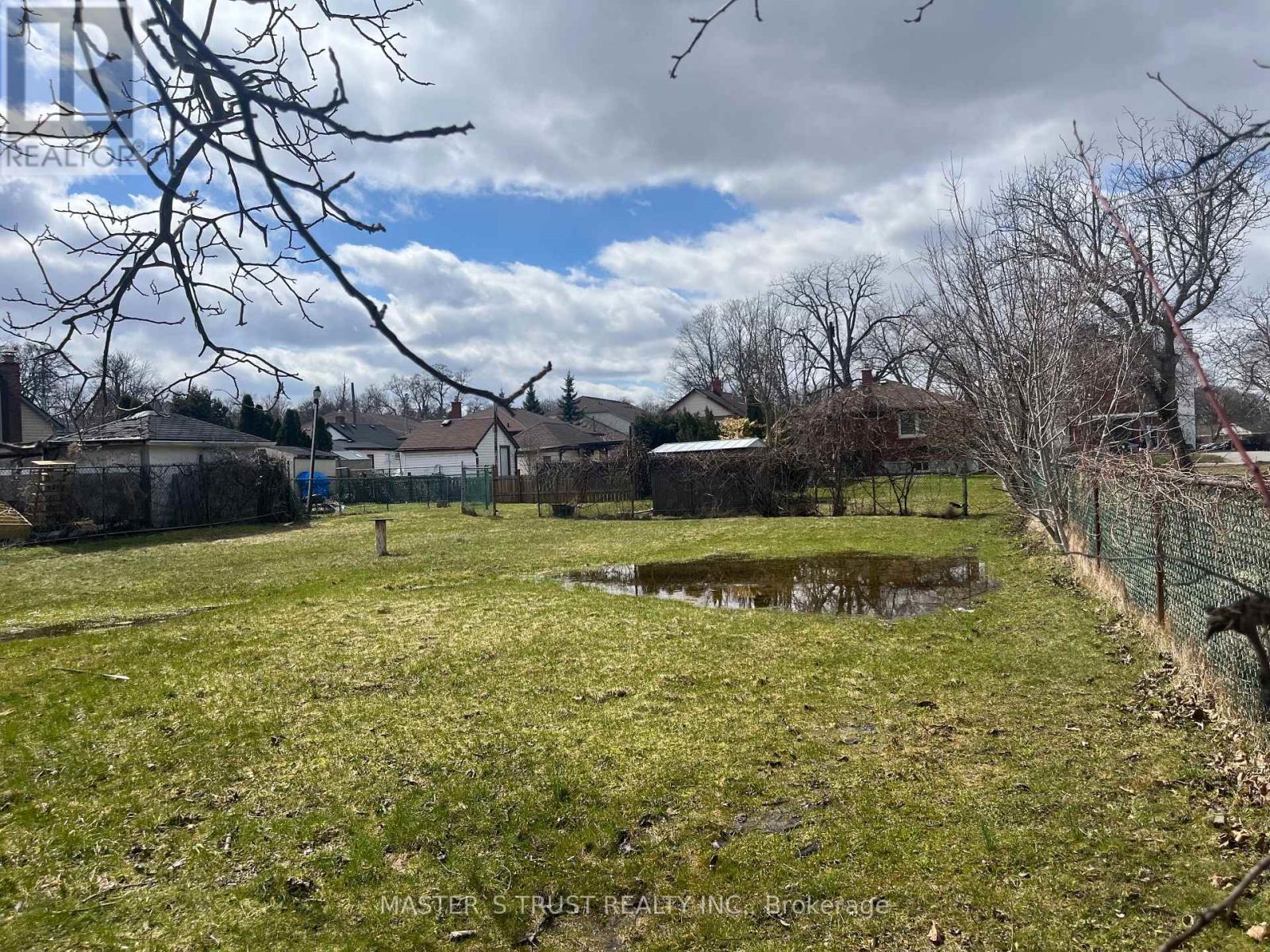 5568 Drummond Road, Niagara Falls, Ontario  L2G 4L3 - Photo 11 - X13045380