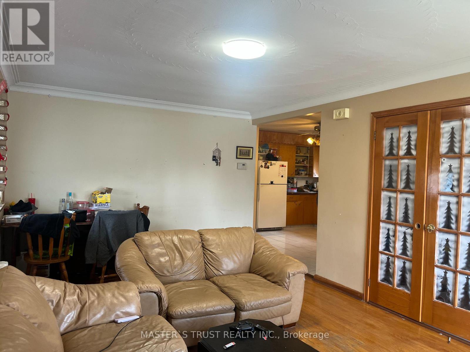 5568 Drummond Road, Niagara Falls, Ontario  L2G 4L3 - Photo 15 - X13045380