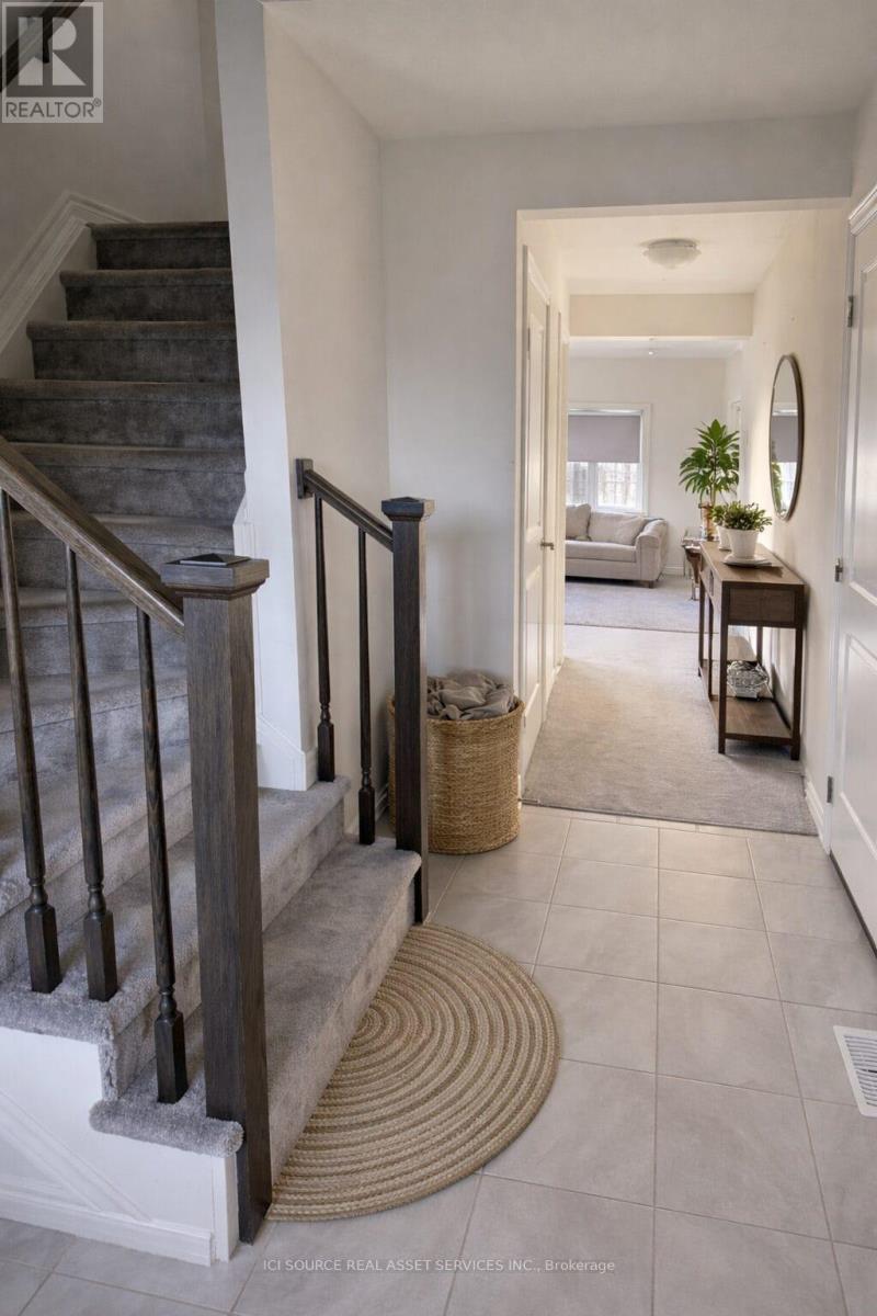 222 Heron Street, Welland, Ontario  L3C 0G7 - Photo 2 - X13045392