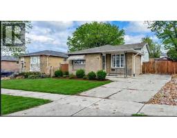 48 ARBUTUS Crescent, Stoney Creek, Ontario