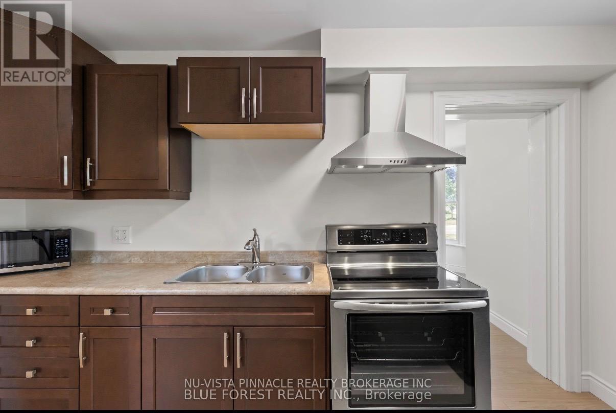 Main Level Unit - 7065 Longwoods Road, London South, Ontario  N6P 1B6 - Photo 12 - X13045410