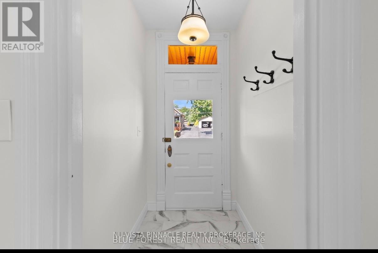 Main Level Unit - 7065 Longwoods Road, London South, Ontario  N6P 1B6 - Photo 4 - X13045410