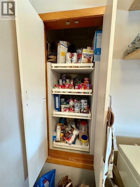 4935 53 Street, Islay, Alberta  T0B 2J0 - Photo 11 - A2294450