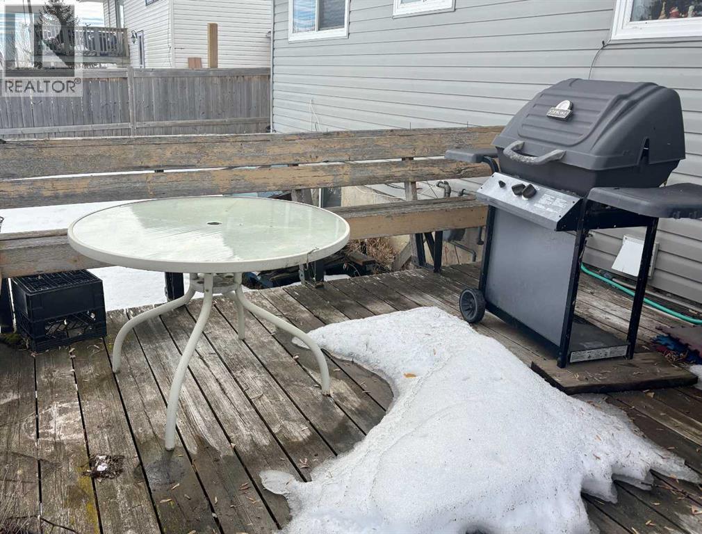 4935 53 Street, Islay, Alberta  T0B 2J0 - Photo 22 - A2294450