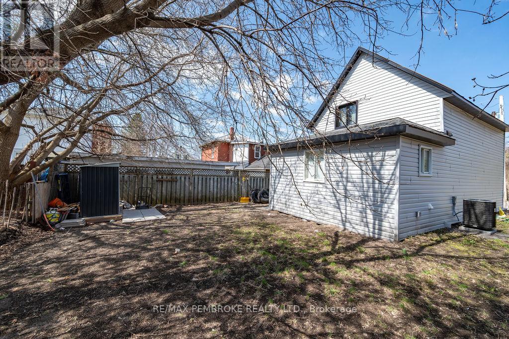 131 Patrick Avenue, Renfrew, Ontario  K7V 3H3 - Photo 31 - X13045402