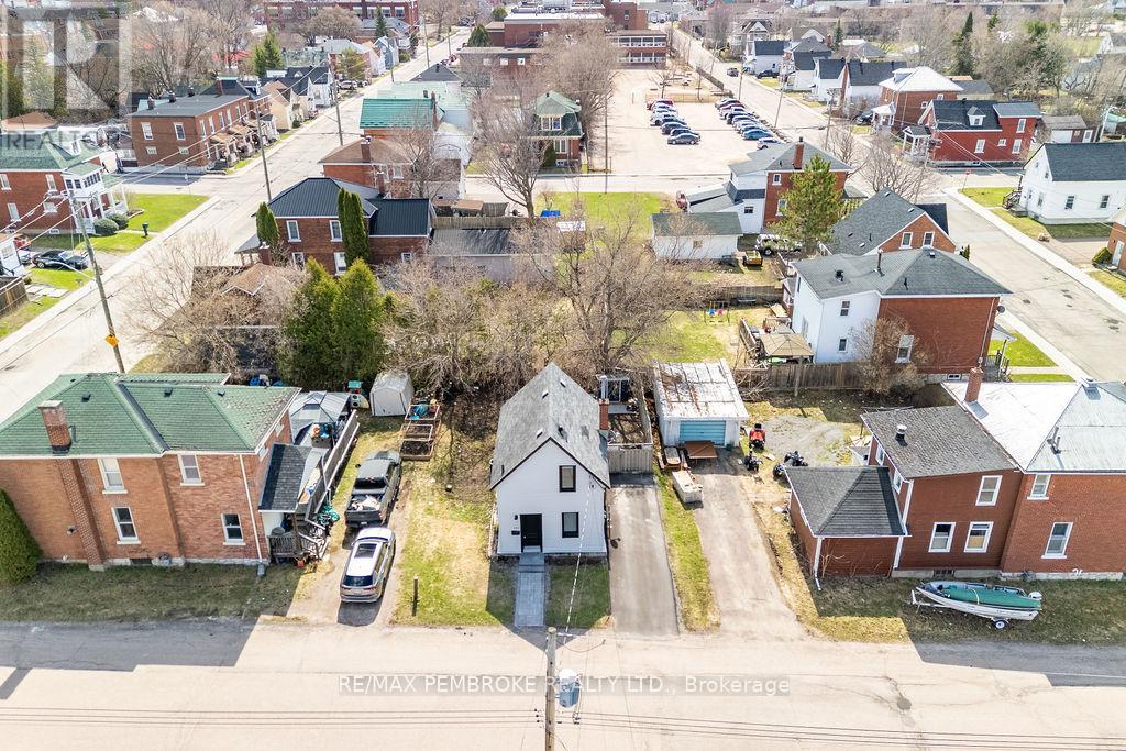 131 Patrick Avenue, Renfrew, Ontario  K7V 3H3 - Photo 35 - X13045402