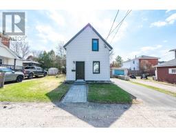 131 PATRICK AVENUE, Renfrew, Ontario
