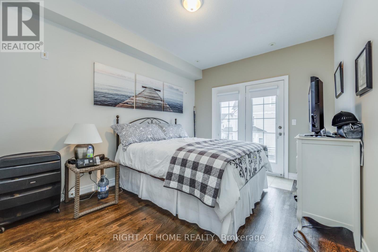 37 - 1295 Wharf Street, Pickering, Ontario  L1W 1A2 - Photo 19 - E13045396