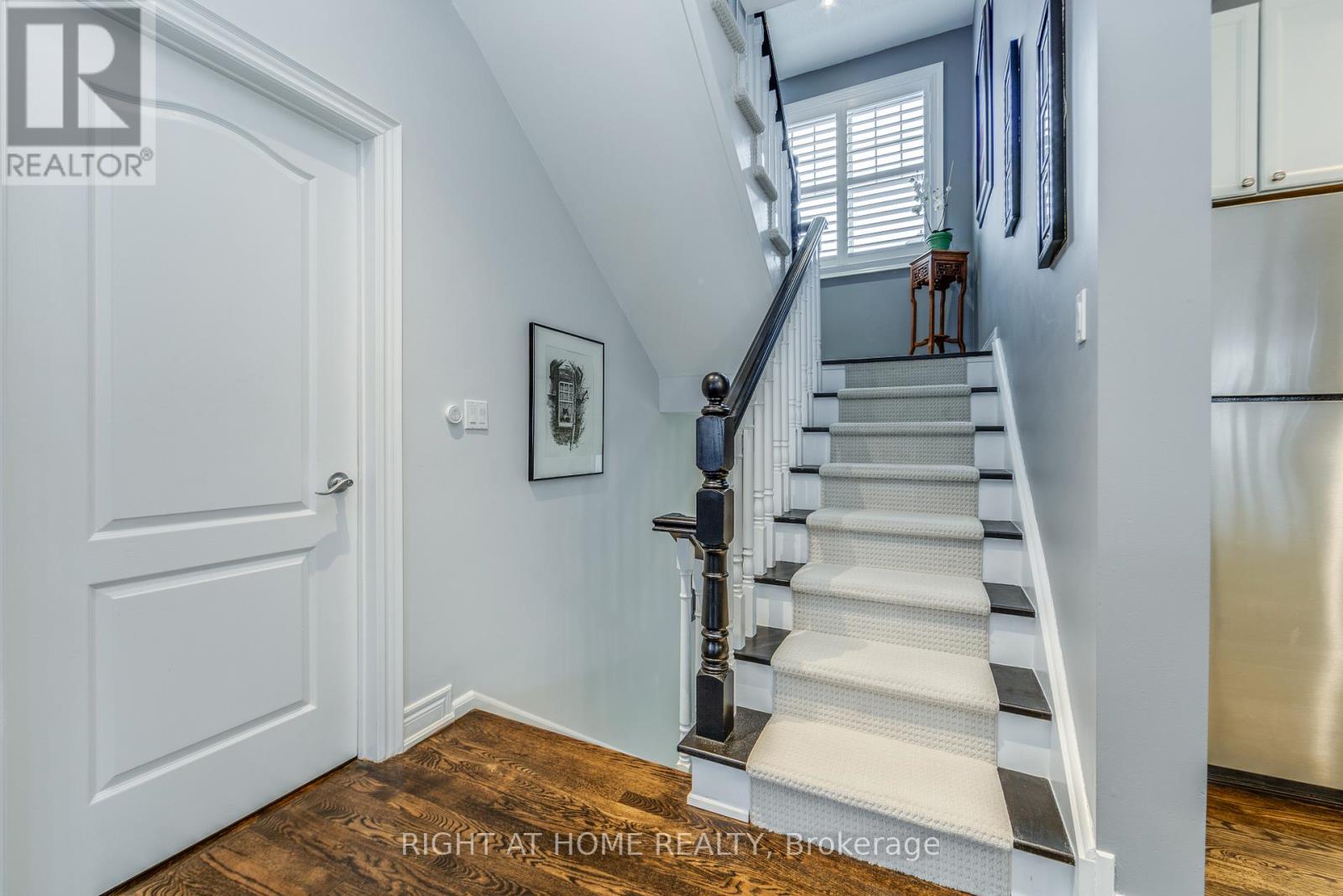 37 - 1295 Wharf Street, Pickering, Ontario  L1W 1A2 - Photo 8 - E13045396