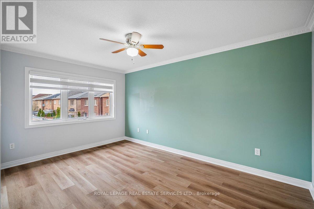 495 Grant Way, Milton, Ontario  L9T 0V2 - Photo 12 - W13045404