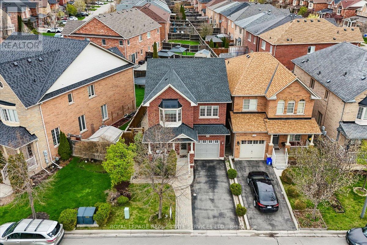 495 Grant Way, Milton, Ontario  L9T 0V2 - Photo 2 - W13045404