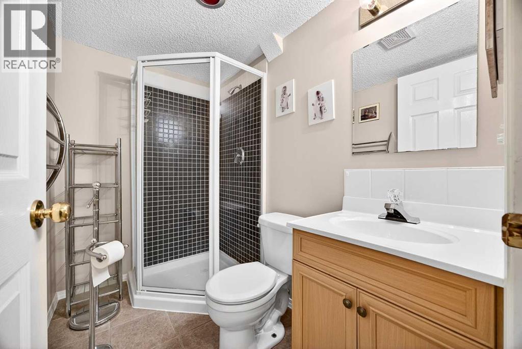 287 Panamount Drive NW, Calgary, Alberta  T3K 5L9 - Photo 27 - A2290564