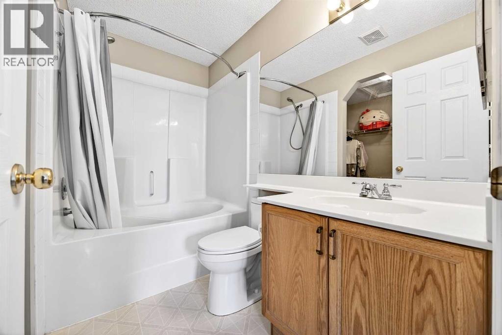 287 Panamount Drive NW, Calgary, Alberta  T3K 5L9 - Photo 19 - A2290564