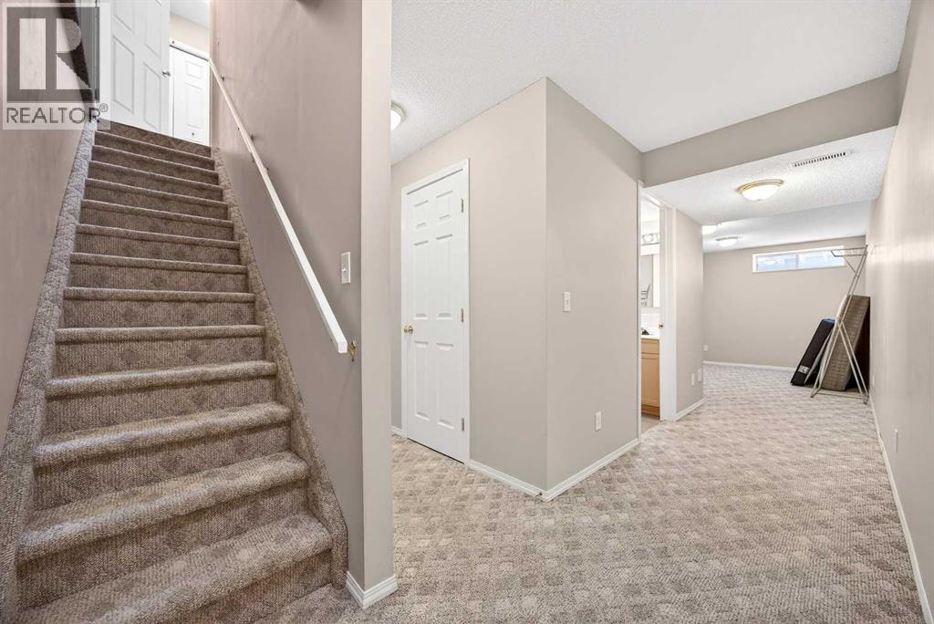 287 Panamount Drive NW, Calgary, Alberta  T3K 5L9 - Photo 24 - A2290564