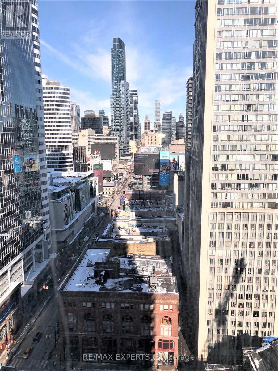 2001 - 197 Yonge Street, Toronto, Ontario  M5B 1M4 - Photo 18 - C13019296